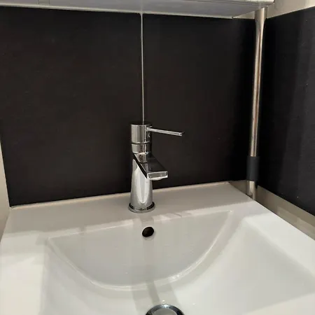 Joli A 3 Min De La - Renove En Avril 2025 Apartament *