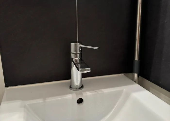 Joli A 3 Min De La - Renove En Avril 2025 Apartment *